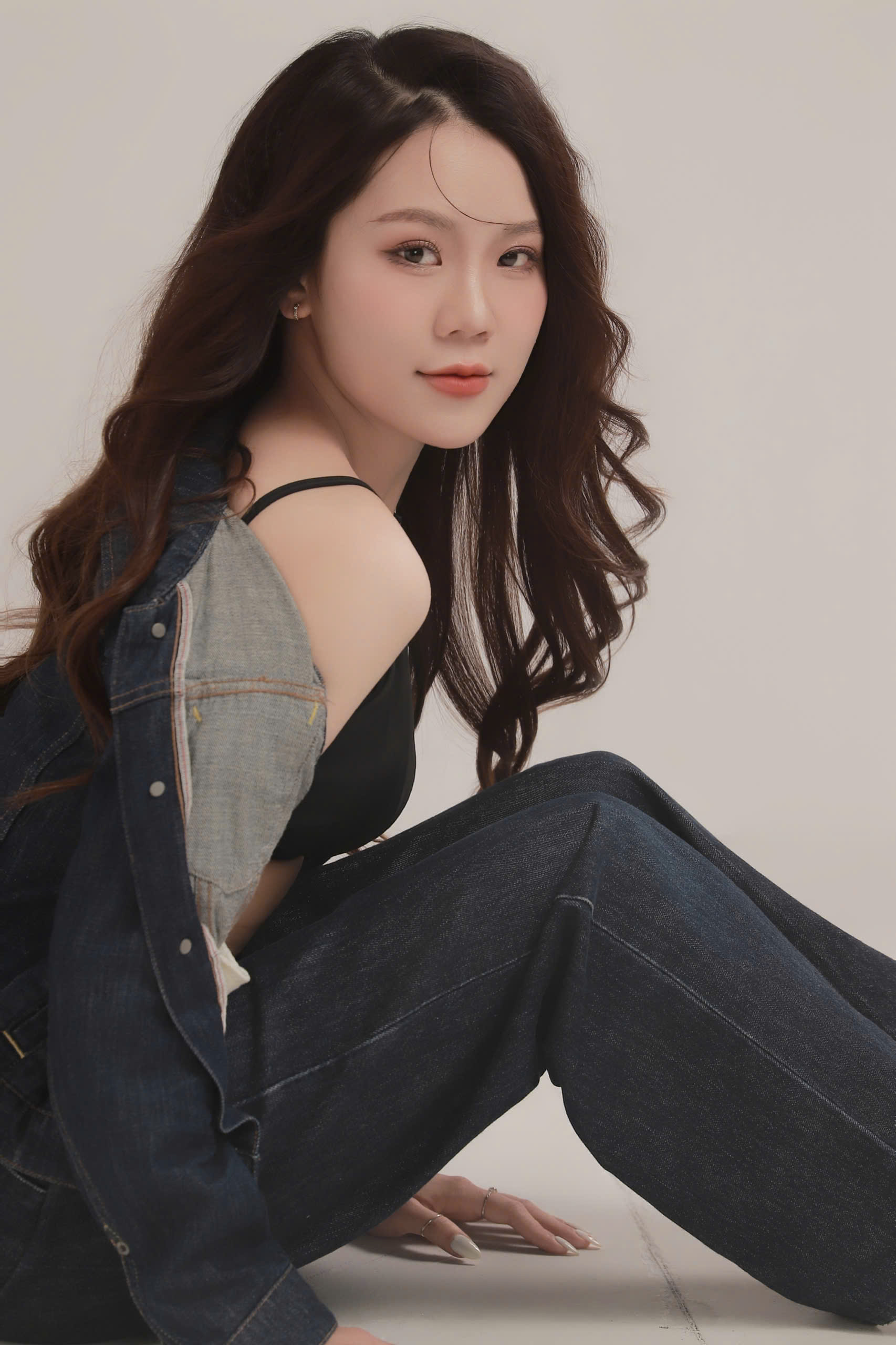 /UserFiles/miss/miss2025/20- Phạm Ngọc Anh - Cen Cuckoo/3.jpg
